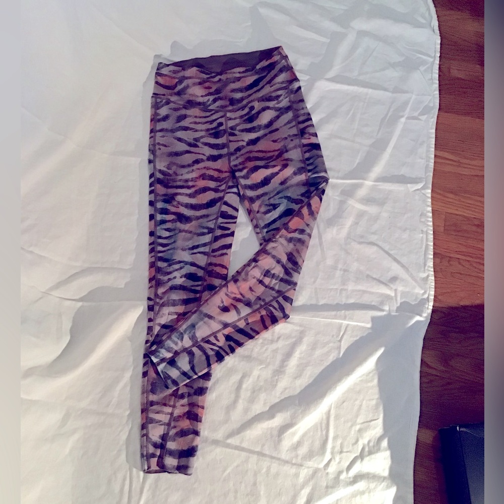 Free People movement tiger leggings